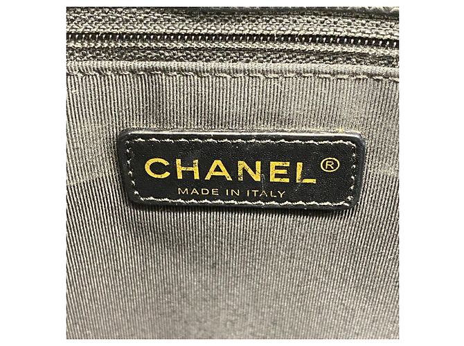 Chanel Matelassé Chain Tote Bag - Ansicht 5