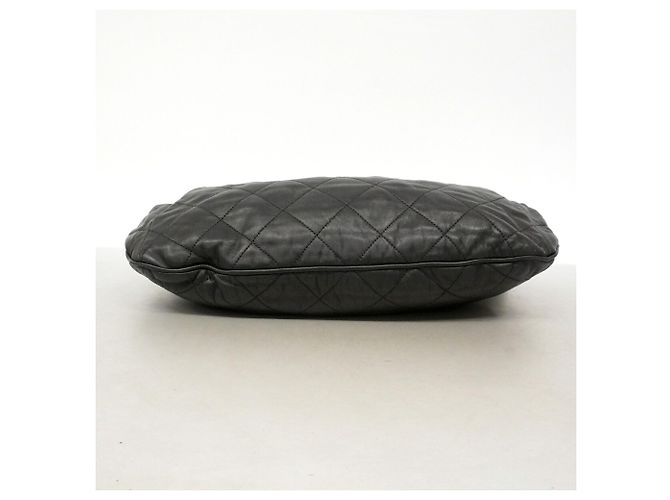 Chanel Matelassé Schultertasche - Ansicht 3