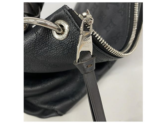 Louis Vuitton Mahina Beauvure Hobo-Handtasche - Ansicht 7