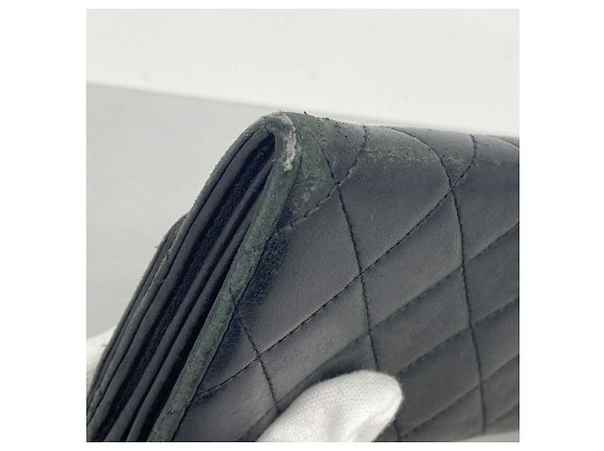 Chanel Matelassé Long Wallet aus Lammleder - Ansicht 7
