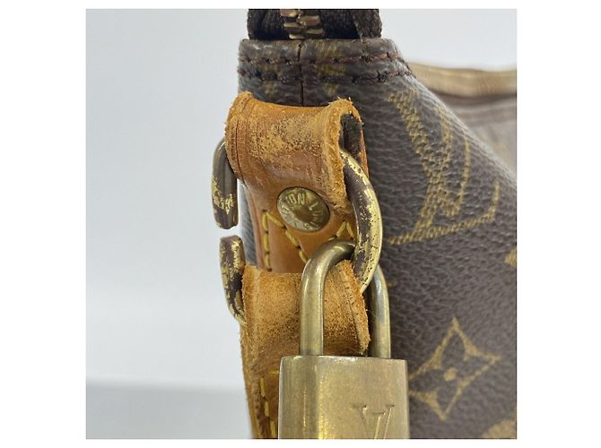 Bolso de hombro Louis Vuitton Monogram Amfar Three - vista 7