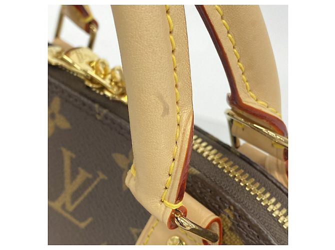 Sac à main Louis Vuitton Alma BB Monogram - vue 8