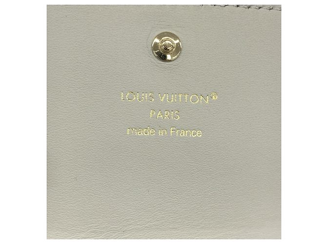 Louis Vuitton Taurillon Leather Portefeuille Capucines Tiny Wallet - vista 4