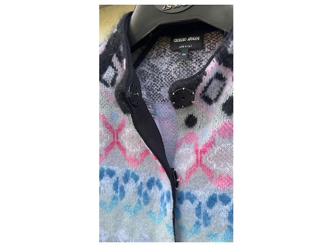 Giorgio Armani Strickjacke
Grau Rosa Blau Muster
Wollmischung - Ansicht 5