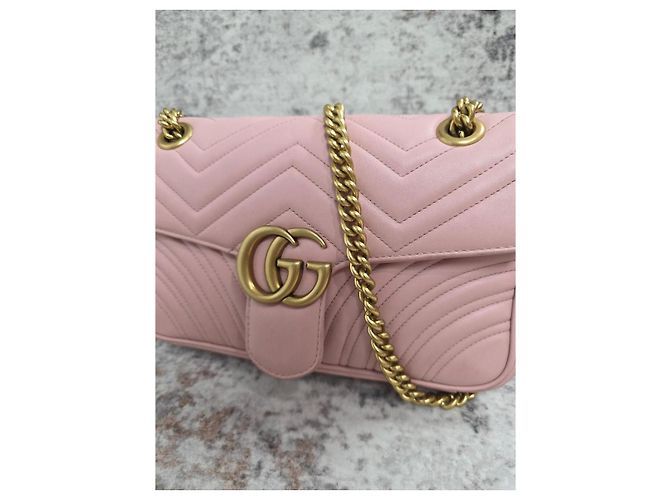 Borsa Gucci GG Marmont in pelle matelassé - vista 2