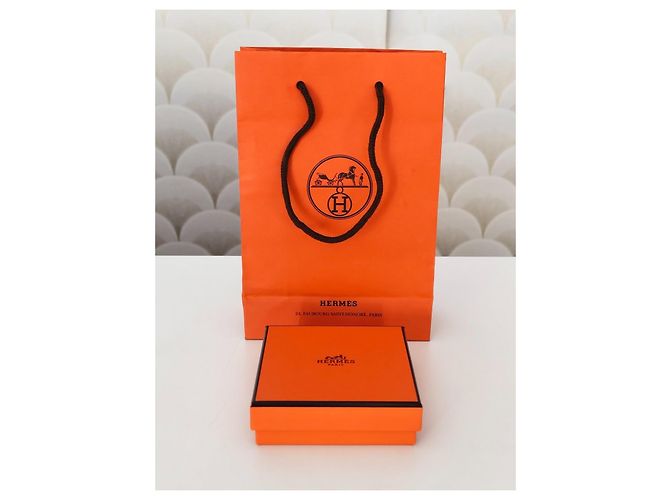 Bracelete Hermès em couro e metal dourado - vista 11