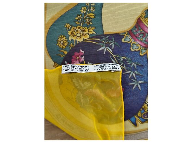Hermès Carré 90 Foulard in seta Jaune Flacon - vista 7