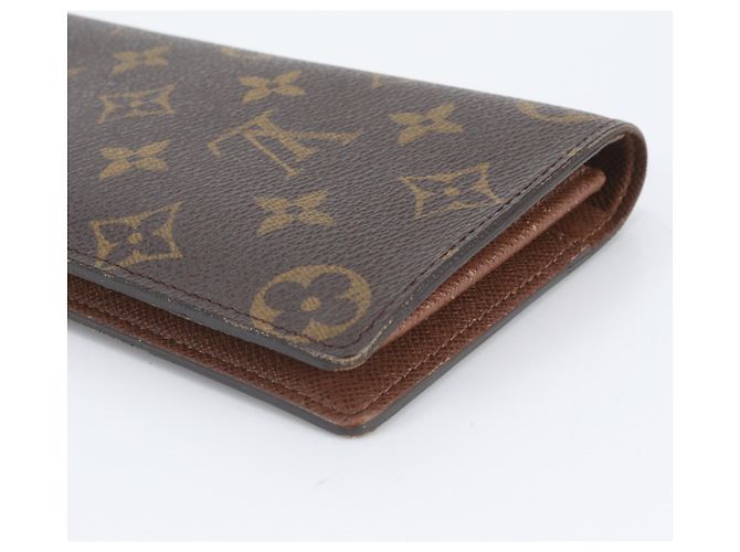 Louis Vuitton Monogram Portefeuille Brazza Bi-fold Leather Wallet - view 3