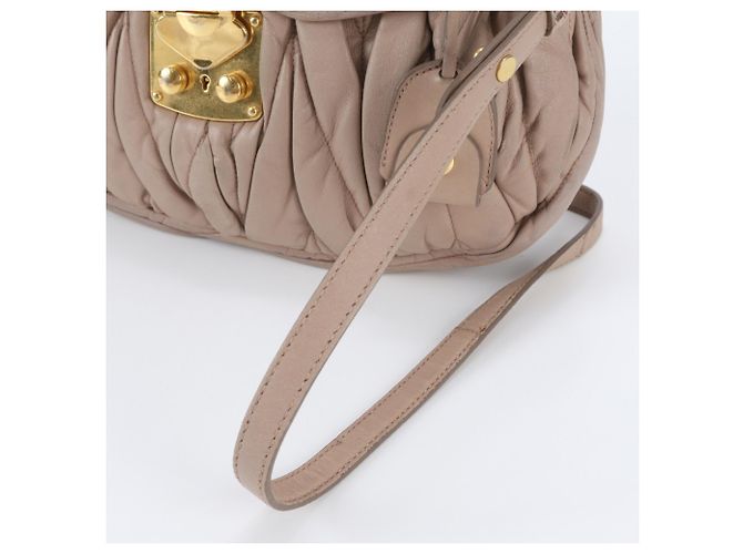 Bolsa de Ombro 2-Way Miu Miu Matelassé em couro Coffer - vista 3