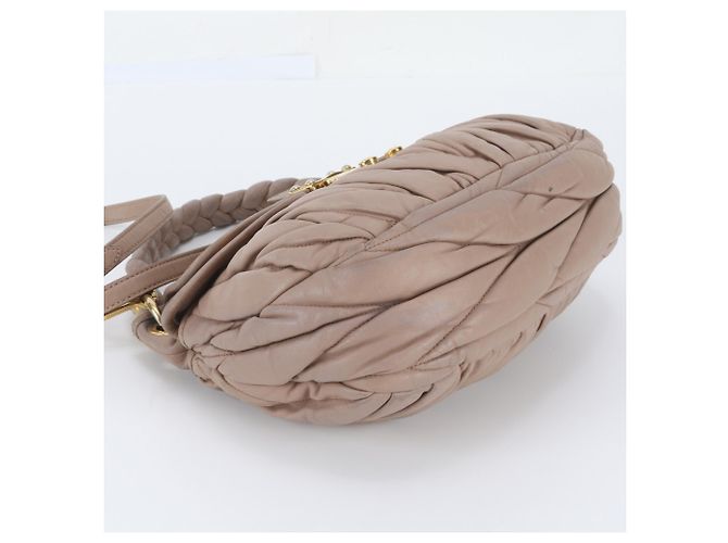 Bolsa de Ombro 2-Way Miu Miu Matelassé em couro Coffer - vista 6