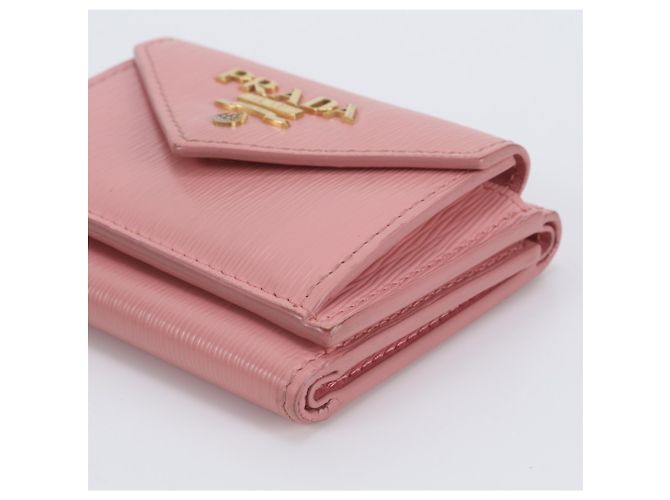 Portafoglio tri-fold Prada in pelle Saffiano - vista 3