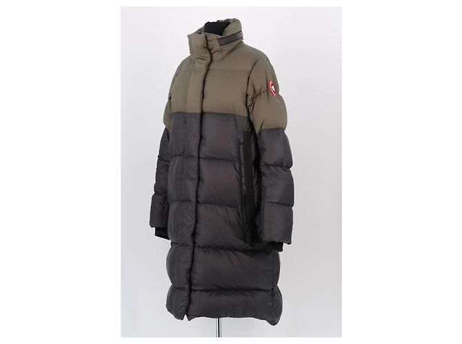 Plumas Canada Goose caqui - vista 2