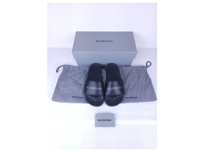Infradito Balenciaga in pelle nera - vista 11
