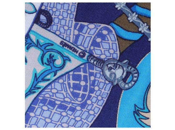 Hermès Carré 90 "Etendards et Bonnieres flag" Kaschmir x Seidentuch in Blau - Ansicht 11