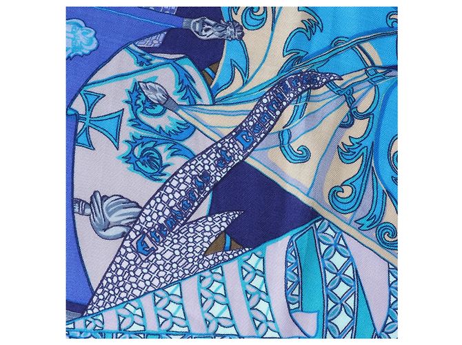 Hermès Carré 90 "Etendards et Bonnieres flag" Kaschmir x Seidentuch in Blau - Ansicht 12