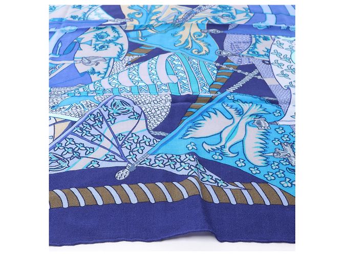 Hermès Carré 90 "Etendards et Bonnieres flag" Kaschmir x Seidentuch in Blau - Ansicht 7