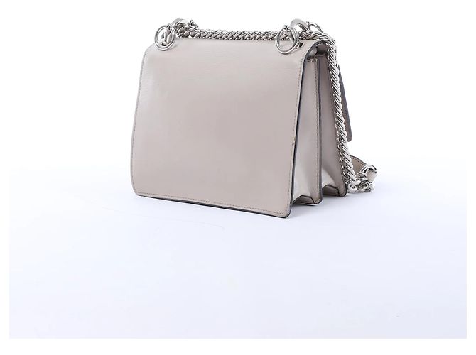 FENDI Kan I Mini Leder-Umhängetasche mit Kette in Grau 8M0381 - Ansicht 3