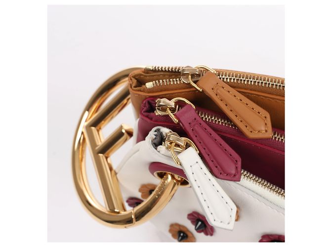 Borsa a pochette Fendi Triplet in pelle x borchie marrone 8BS001 - vista 3