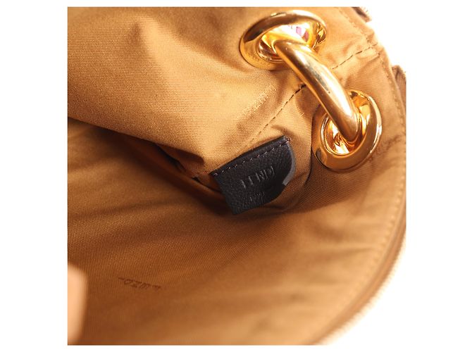 Borsa a pochette Fendi Triplet in pelle x borchie marrone 8BS001 - vista 9