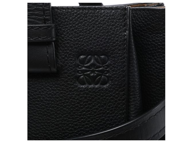 Loewe Gate Top Handle 2Way Handtasche aus Leder in Schwarz - Ansicht 10