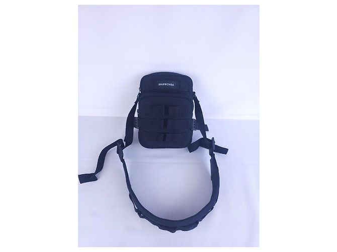 Black Balenciaga shoulder bag - view 10