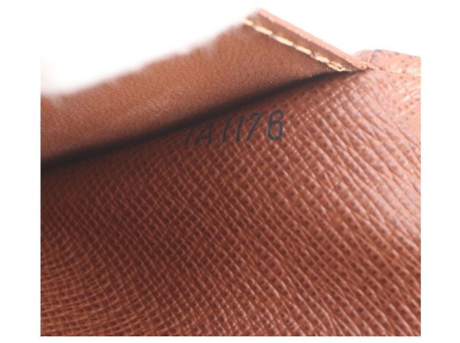 Louis Vuitton Monogram Portefeuille Brazza Long Wallet - view 12