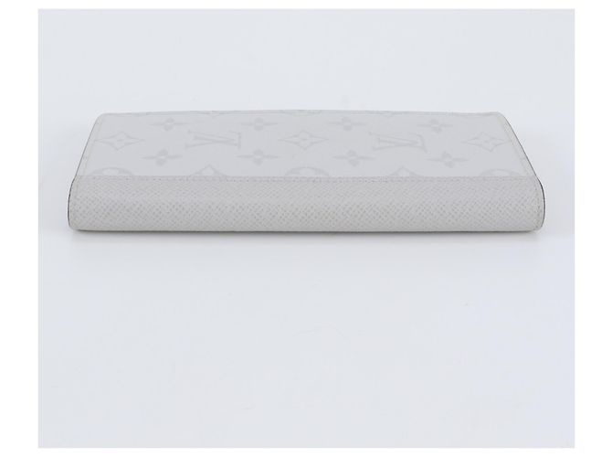 Louis Vuitton Taigarama Portefeuille Brazza Long Wallet - vista 6