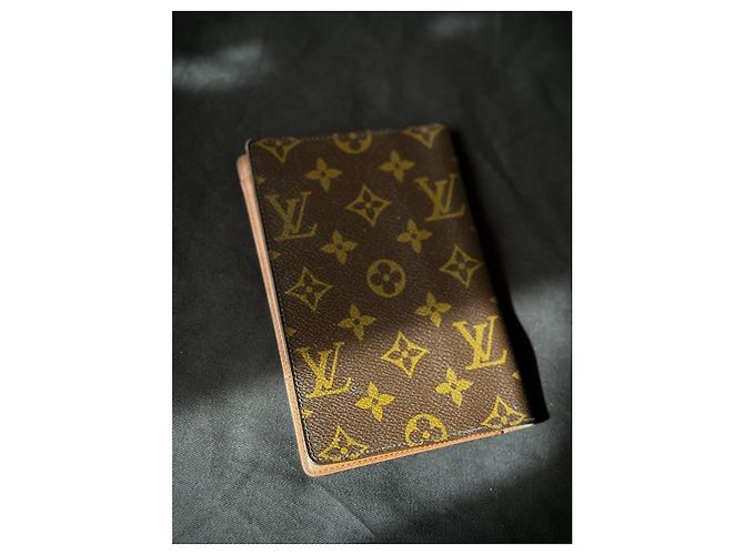 Louis Vuitton Monogram Passhalter Braun - Ansicht 3
