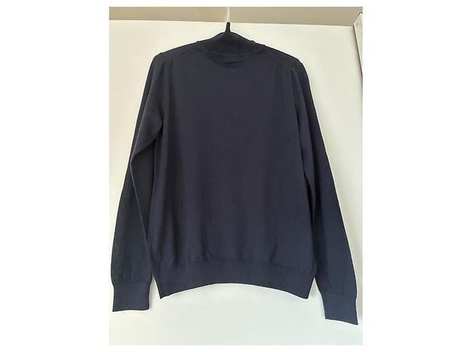 Paul Smith Rollkragenpullover aus Wolle in Marineblau mit Perlmuttknöpfen - Ansicht 3