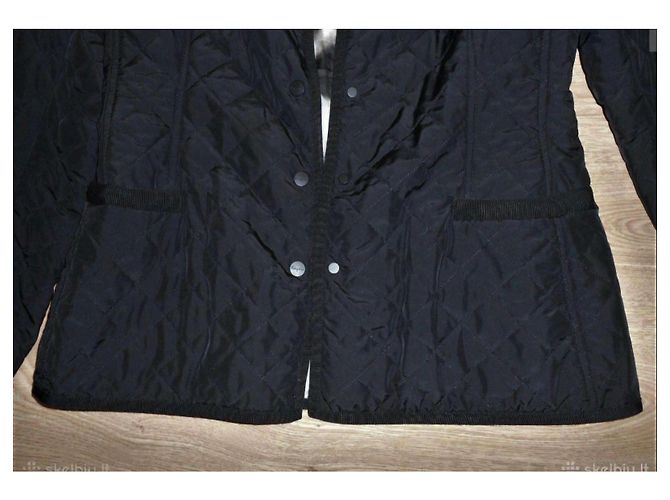 Salvatore Ferragamo gesteppte Jacke aus Nylon in Schwarz - Ansicht 8