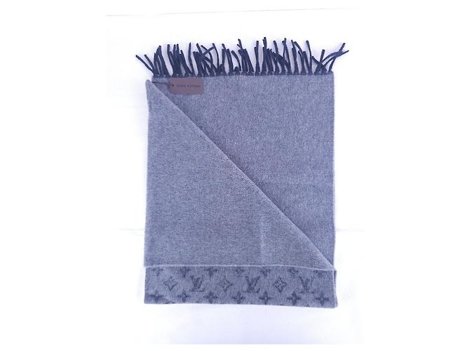 Sciarpa Louis Vuitton Monogram Grigia in Lana e Cashmere - vista 12
