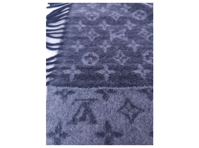 Sciarpa Louis Vuitton Monogram Grigia in Lana e Cashmere - vista 13
