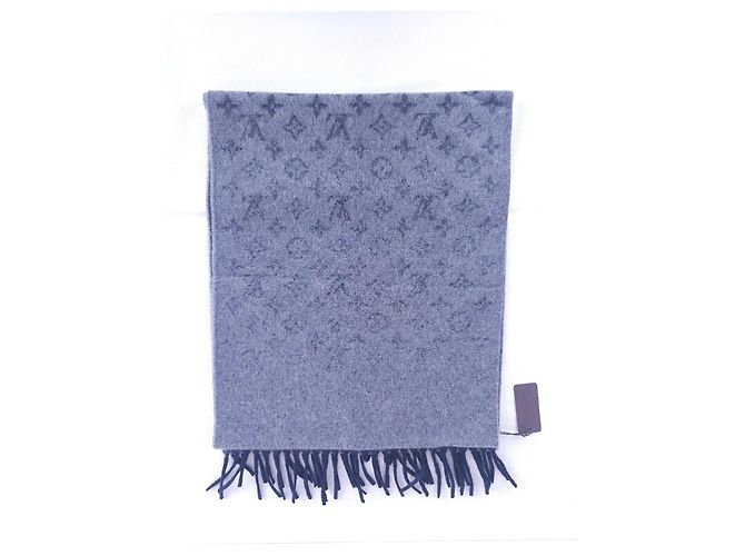 Sciarpa Louis Vuitton Monogram Grigia in Lana e Cashmere - vista 9