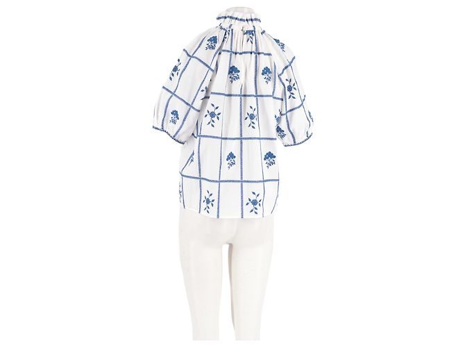 Top de algodão branco SéZane com bordados florais azuis - vista 6