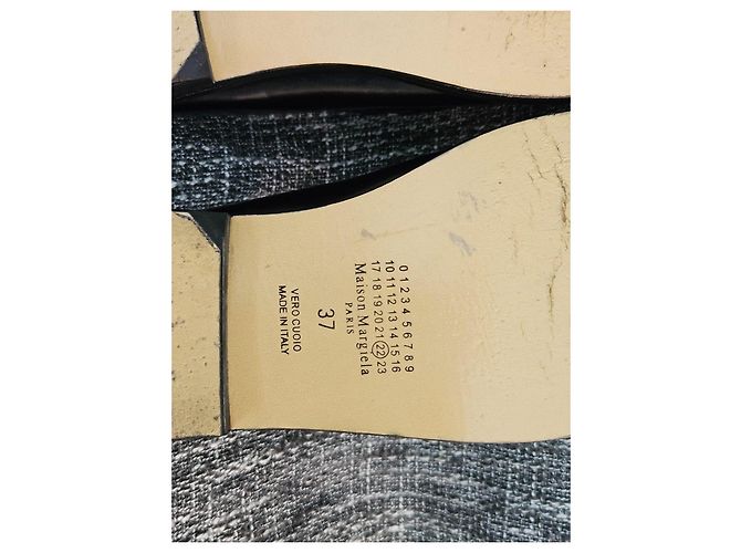 Maison Martin Margiela Mocassini in pelle nera Maison Margiela - vista 15