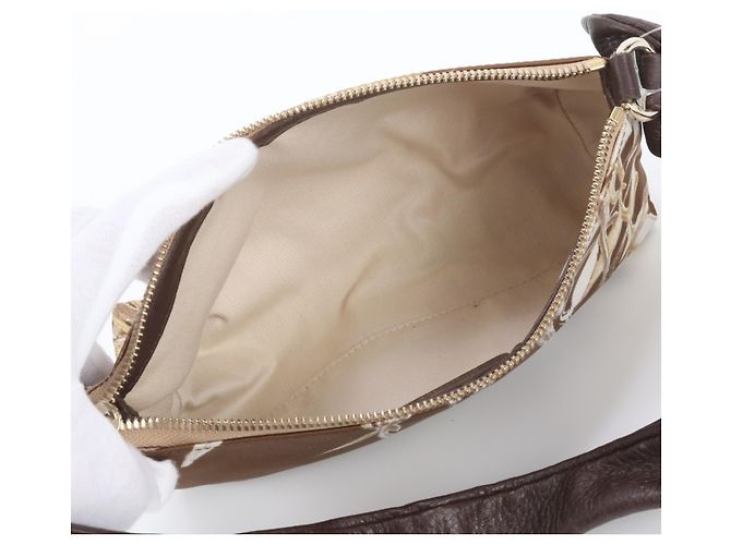 Borsa a tracolla in pelle Salvatore Ferragamo AU-21 5347 - vista 7