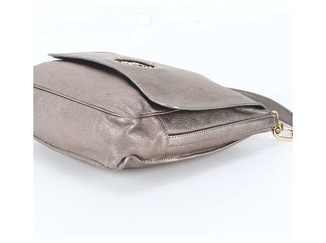 Loewe Anagram Schultertasche aus Leder - Ansicht 4