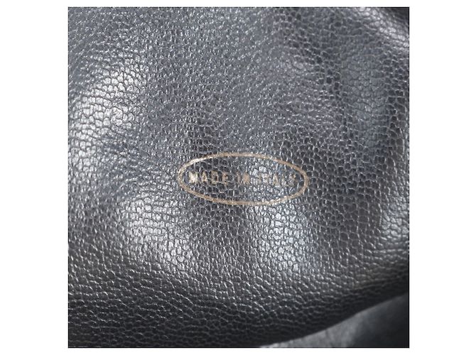 Borsa a tracolla Chanel in pelle Matelassé - vista 9