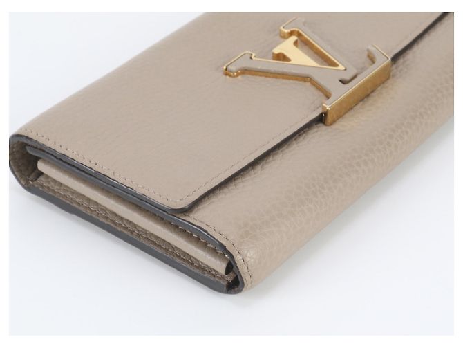 Capucines Portafoglio lungo Louis Vuitton con protezione RFID - vista 3
