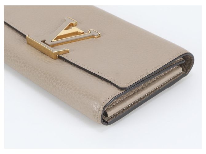 Capucines Portafoglio lungo Louis Vuitton con protezione RFID - vista 4