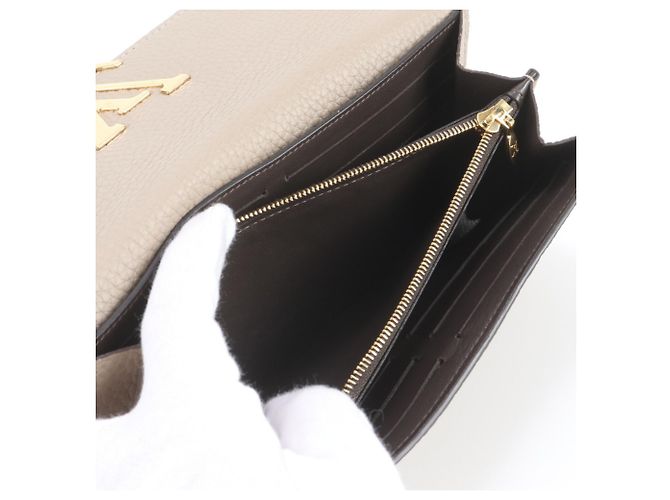 Capucines Portafoglio lungo Louis Vuitton con protezione RFID - vista 7