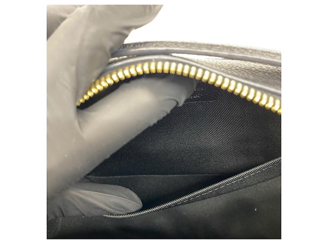 Bolso de hombro Louis Vuitton Saint-Onge Monogram Empreinte Leather - vista 10
