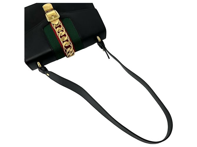 Gucci Sylvie Sherry Line Schultertasche aus Leder mit Logo-Hardware - Ansicht 4