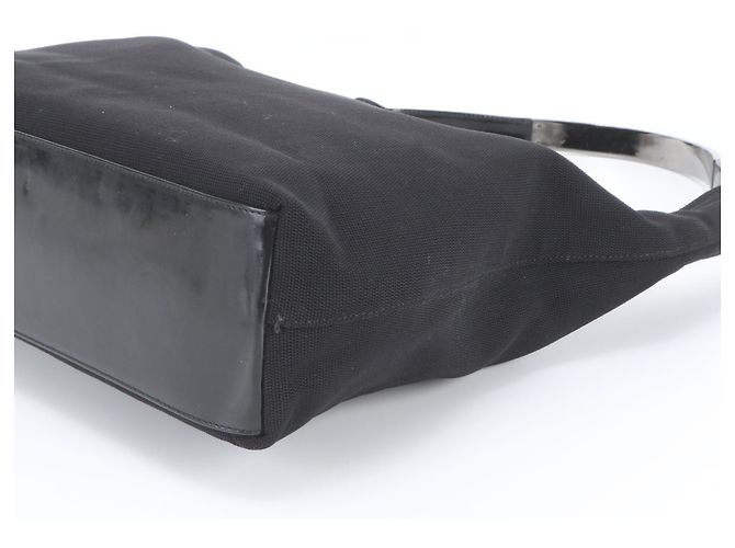 Gucci Schultertasche aus schwarzem Leder - Ansicht 4