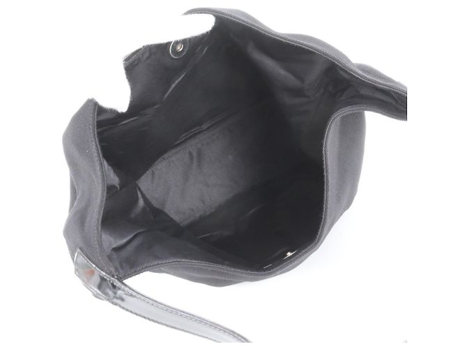 Gucci Schultertasche aus schwarzem Leder - Ansicht 7