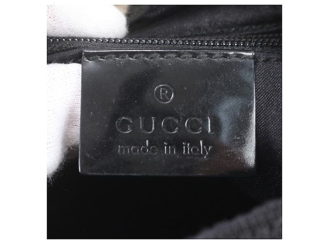Gucci Schultertasche aus schwarzem Leder - Ansicht 8
