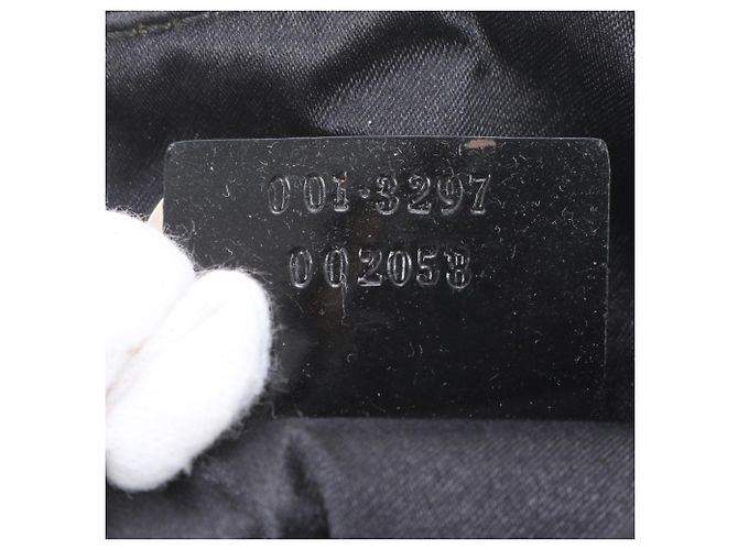 Gucci Schultertasche aus schwarzem Leder - Ansicht 9