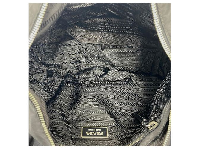 Borsa a tracolla Prada in nylon e pelle - vista 9