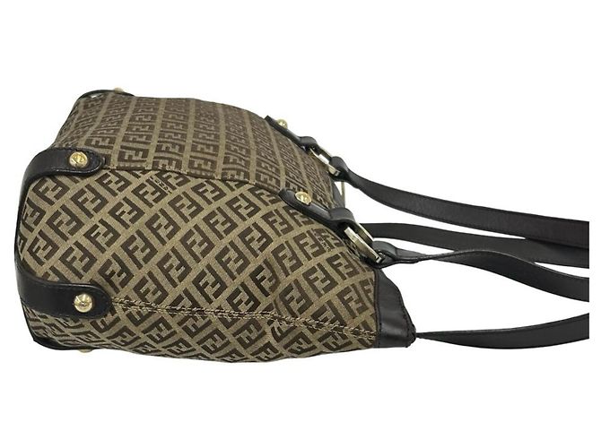 Fendi Shopper-Tasche aus Canvas und Leder mit Zucchino FF-Muster - Ansicht 6