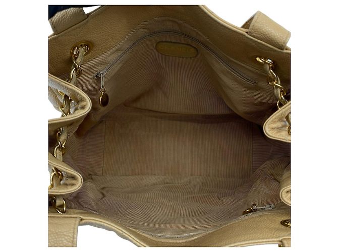 Timeless Bolso Tote Chanel de piel de becerro granulada beige - vista 9